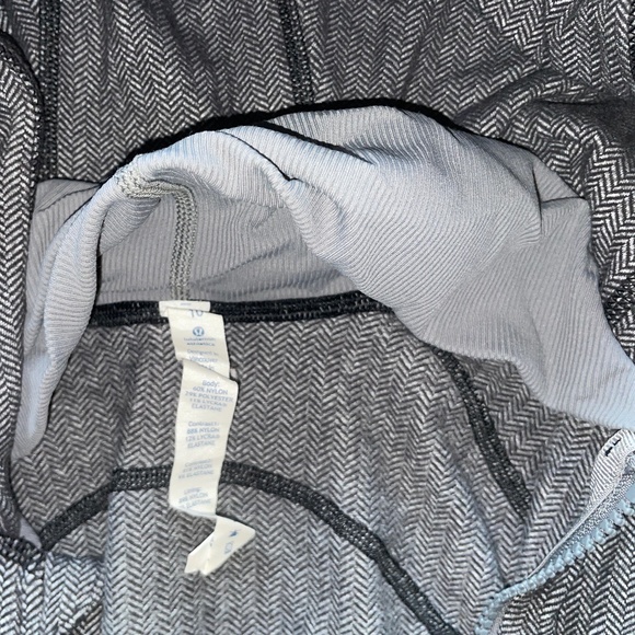 Lululemon Women’s Daily Practice Zip Up Hoodie Jacket In Black Herringbone - Picture 11 of 14